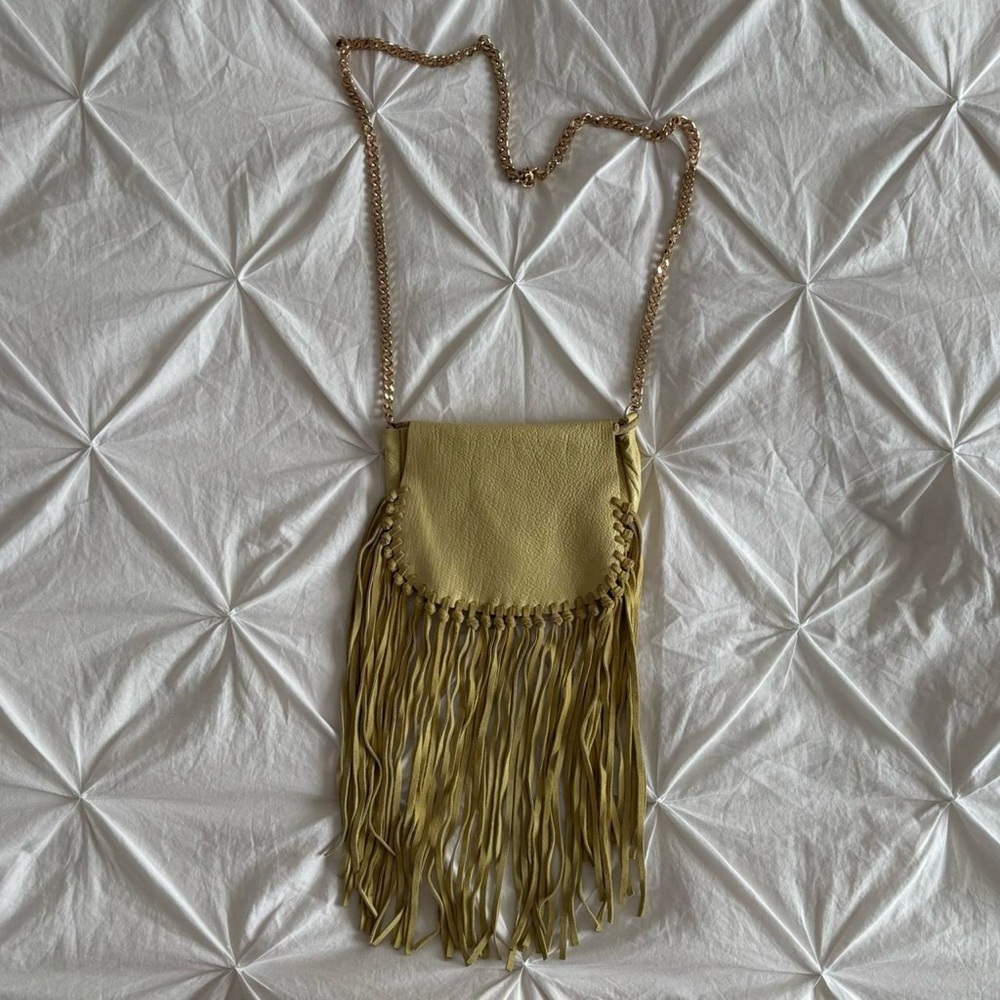 Elegant Fringe Crossbody Bag in Yellow